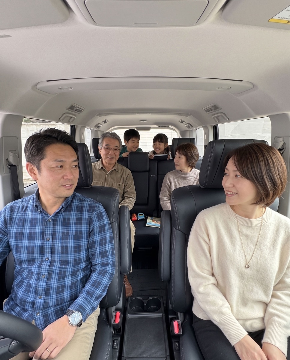 8人乗りで、大人数の宮古島旅にも